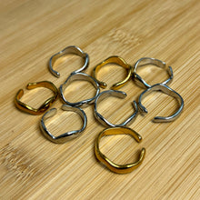 Flow Ring (Silver & Gold)